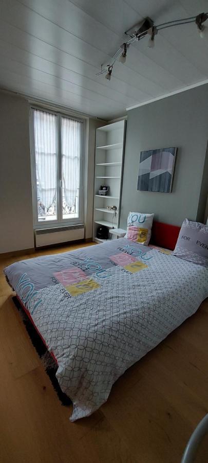 Appartement Coquet Sur Les Hauteurs De Montmartre Parijs Buitenkant foto