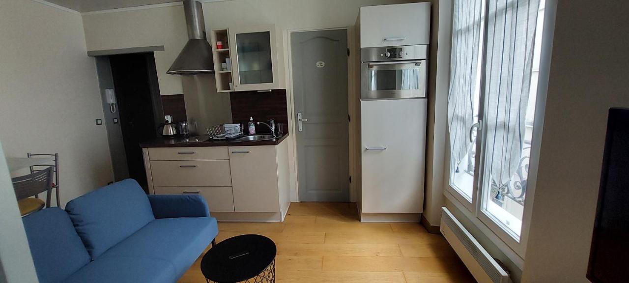 Appartement Coquet Sur Les Hauteurs De Montmartre Parijs Buitenkant foto