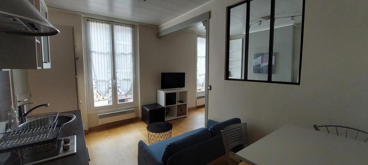 Appartement Coquet Sur Les Hauteurs De Montmartre Parijs Buitenkant foto